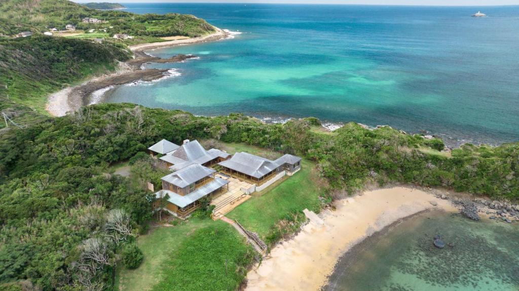 Private beach retreat Resort villa iki by ritomaru photo 1