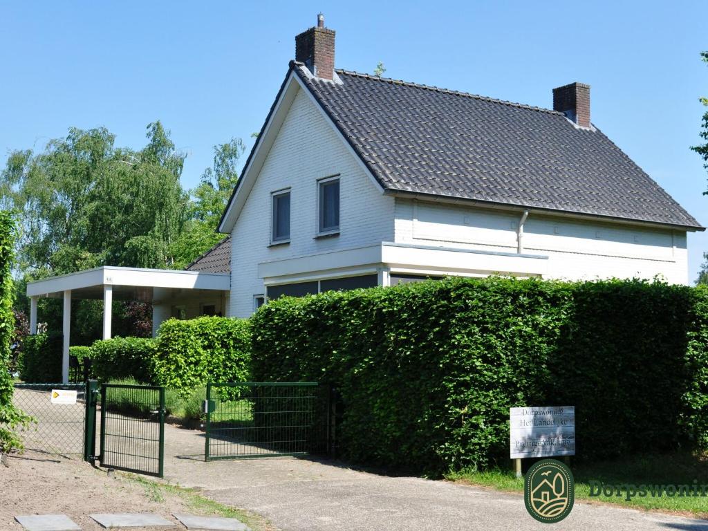 Majestic, large holiday home near Leende, detached and located between meadows and forests photo 1