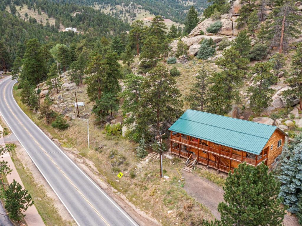 Pine Haven Resort photo 1