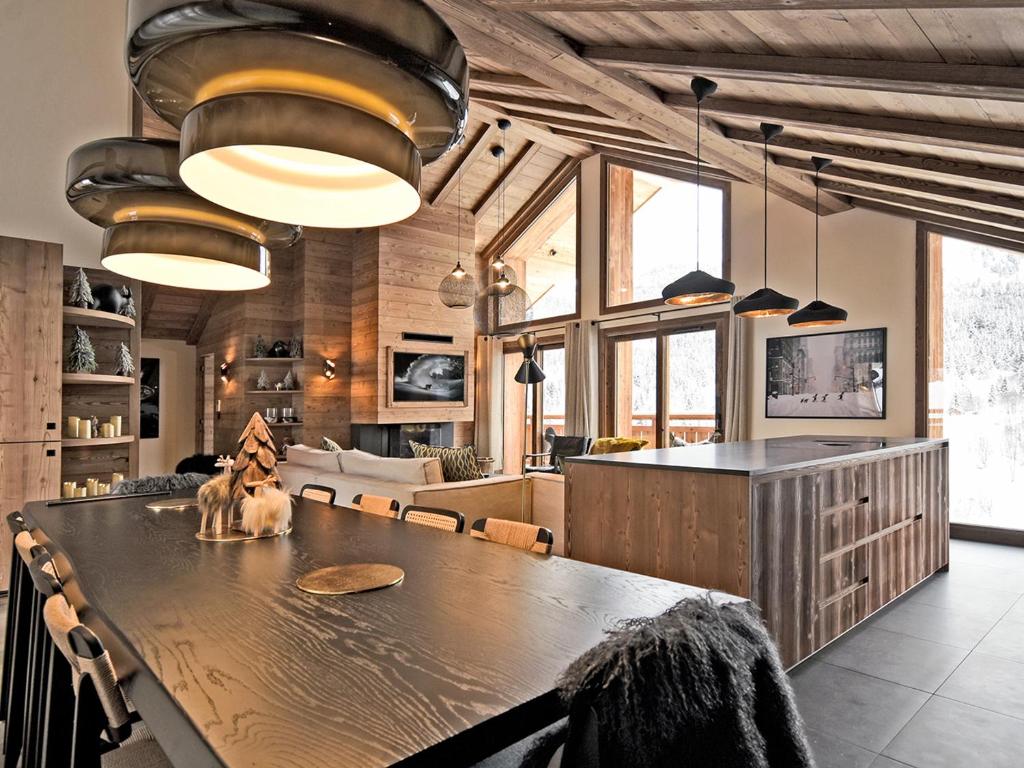 Appartement Méribel, 6 pièces, 10 personnes - FR-1-613-29
