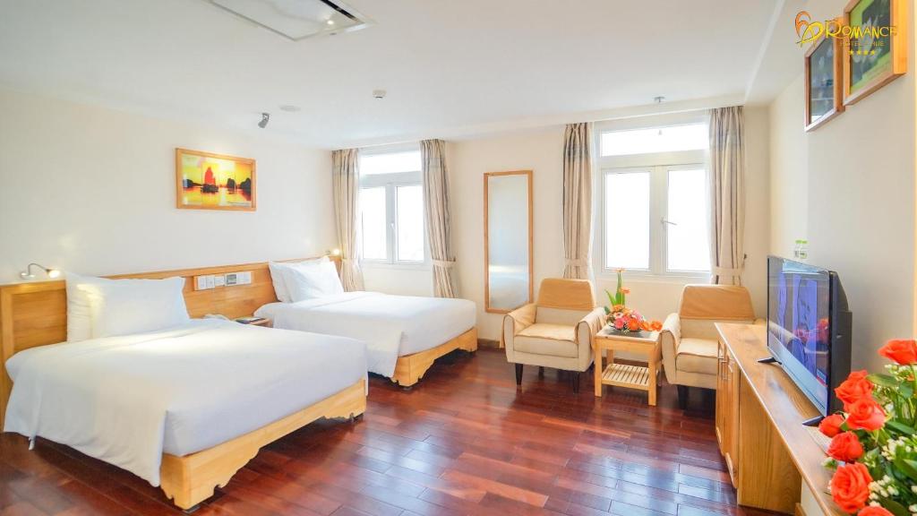 Khách Sạn Romance