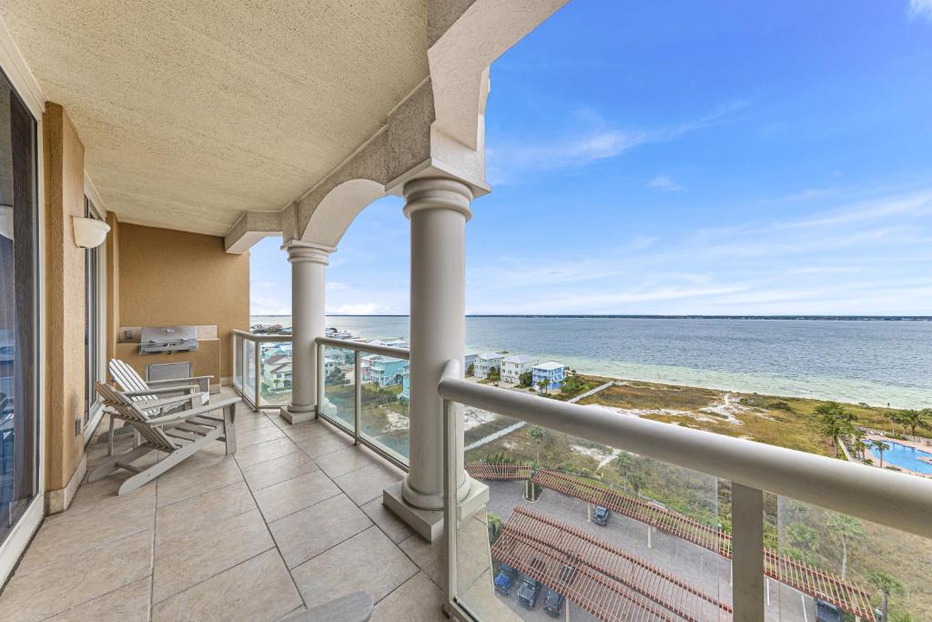 5 Portofino 1106 at Pensacola Beach photo 1
