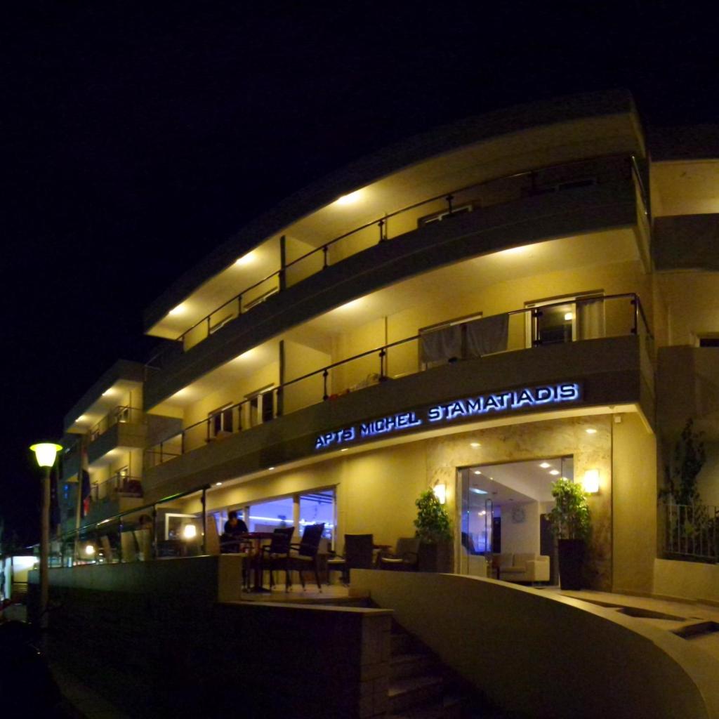 Апартаменты (Апартаменты с 1 спальней), Michel Apartments