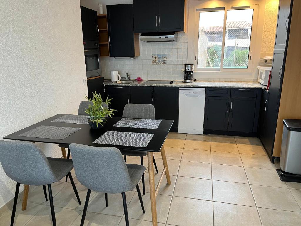 T2 RESIDENCE NATURISTE Aphrodite Leucate photo 2