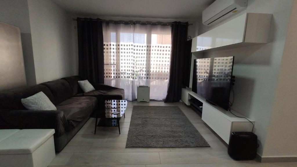 Private Room in #Msida #Pieta 'New & Modern' 30 Mins Walk To Valletta photo 4