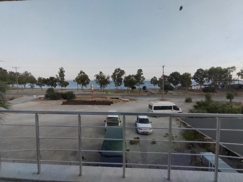 Cemre Apart photo 1