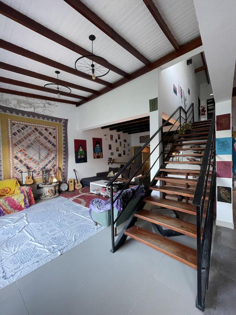 Roots Backpackers photo 4