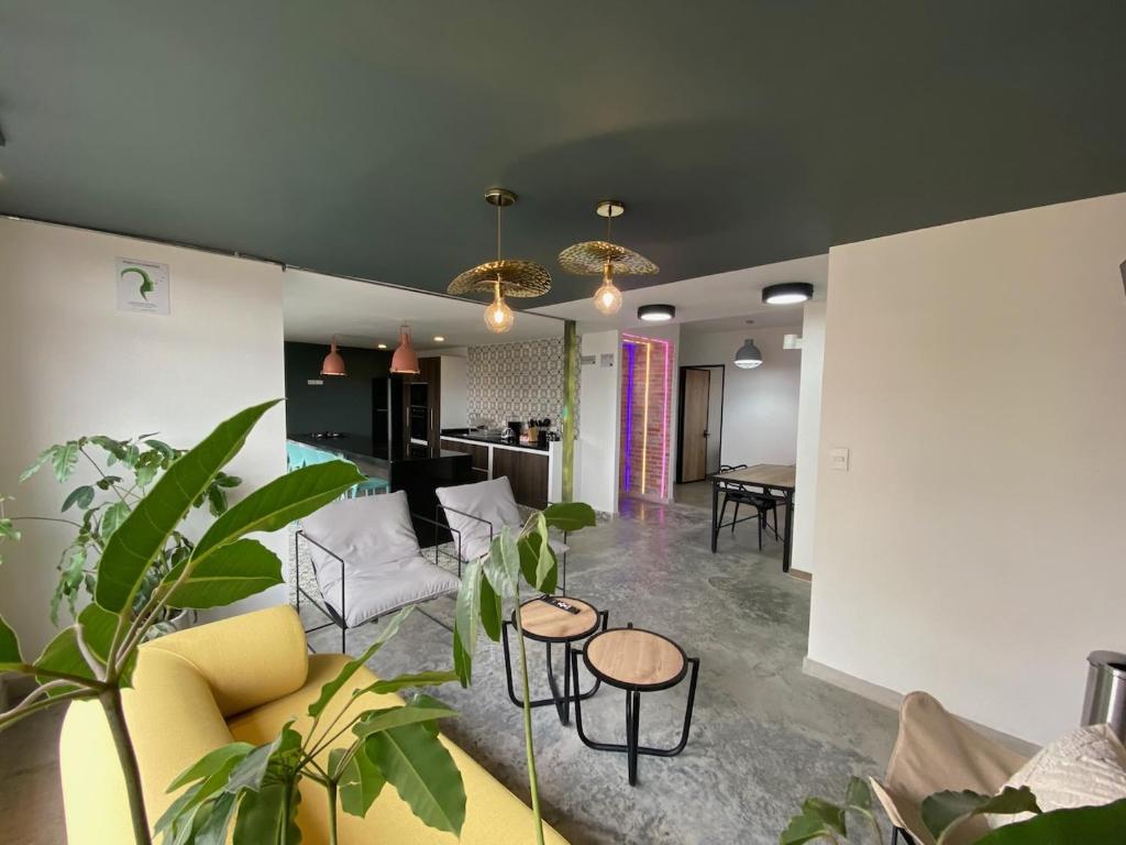 103 Wonderful House