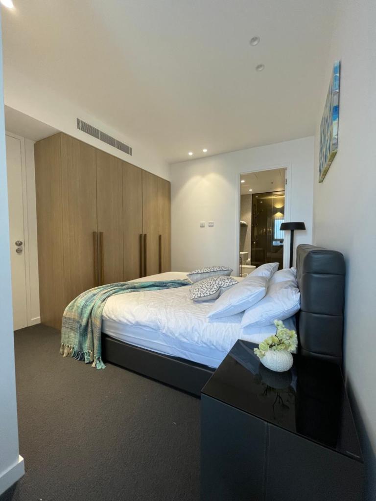 The Fawkner Apartment Bay-view pool/Gym Free Parking photo 2