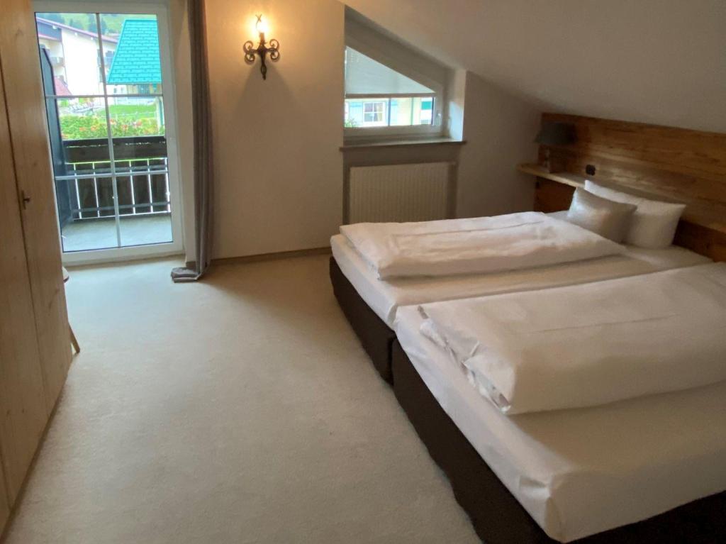 Chalet Jochpass Ferienwohnungen by HOTEL LANIG photo 3