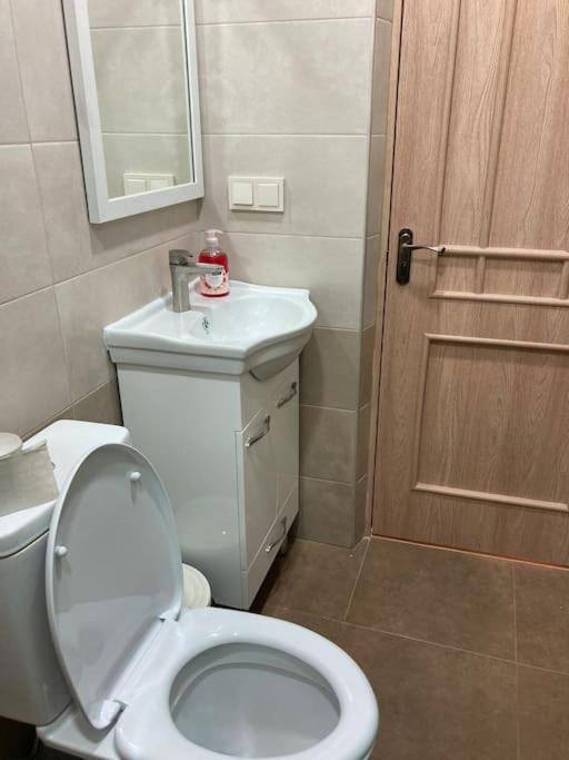 Дом рядом проспекта Исакова, 3 км Звартноц аэропорт EVN photo 4