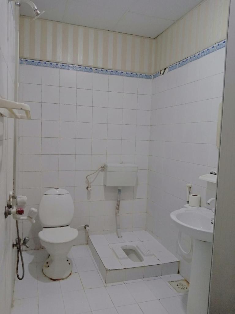 Madina Hotel 2 photo 4