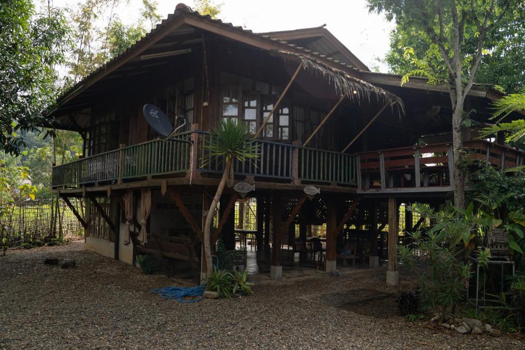 Art House at Chiangdao - Moon House photo 3