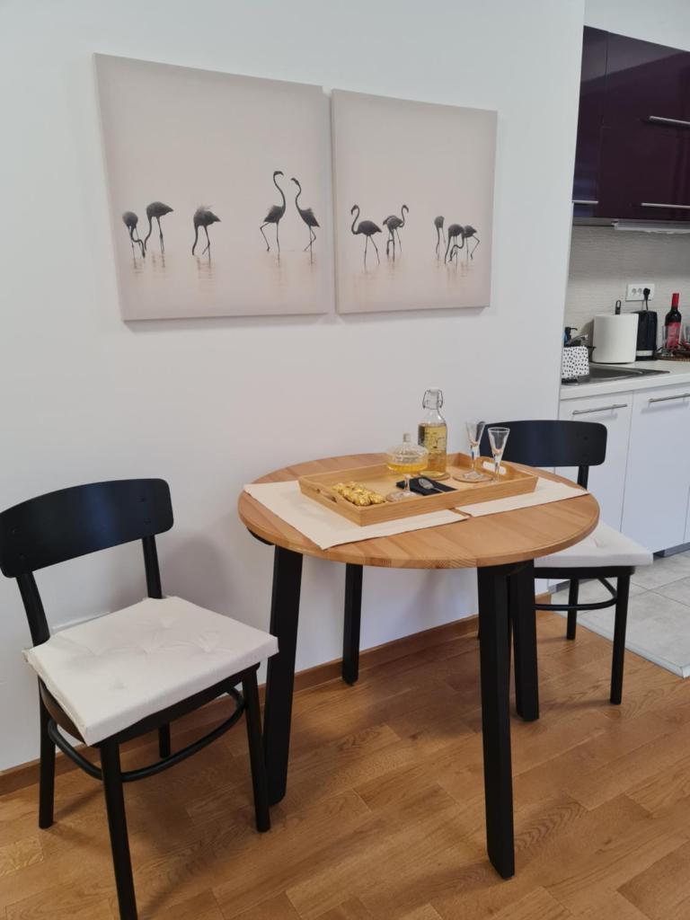 Dimiant Lux Apartment photo 3