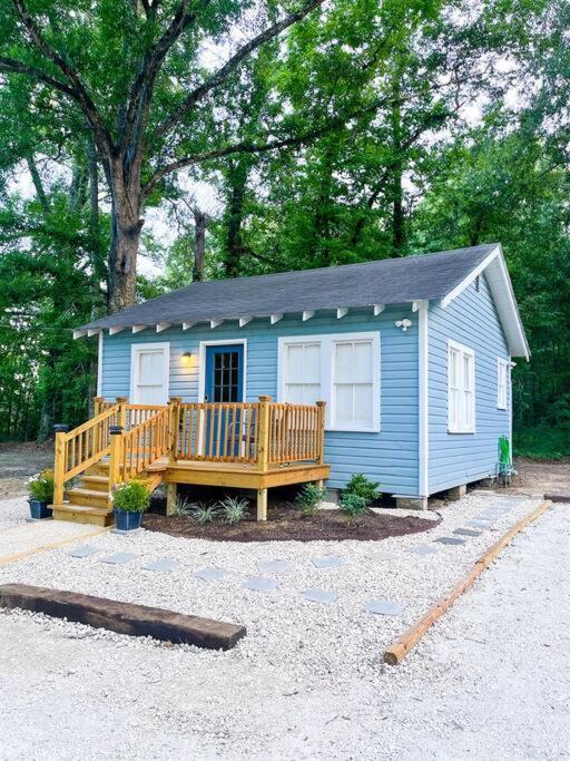 Unwind & Relax at Azalea Cottage on Bayou photo 2