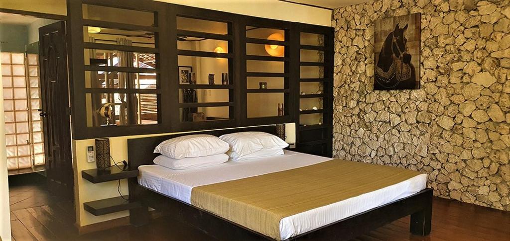 Angelina Beach Resort & Italian Restaurant Malapascua photo 1