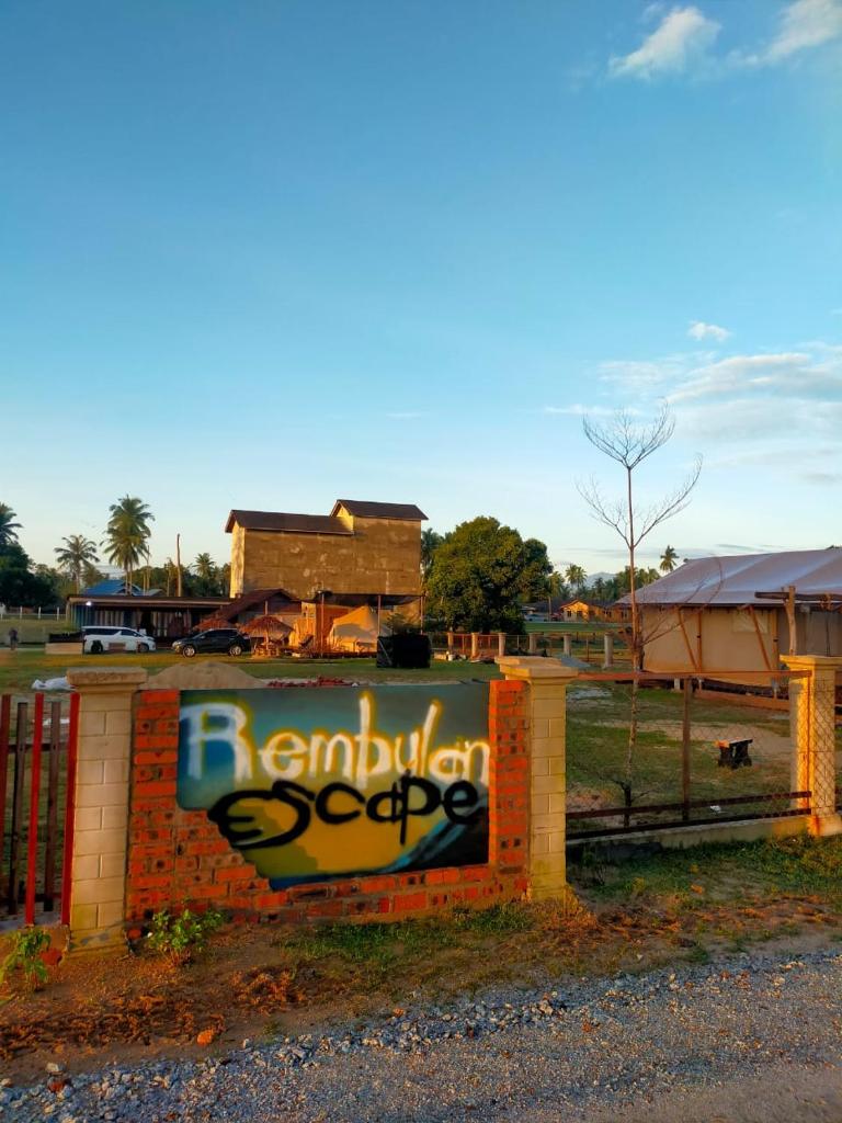 Rembulan Escape - beachfront bell tent (no 2) photo 1