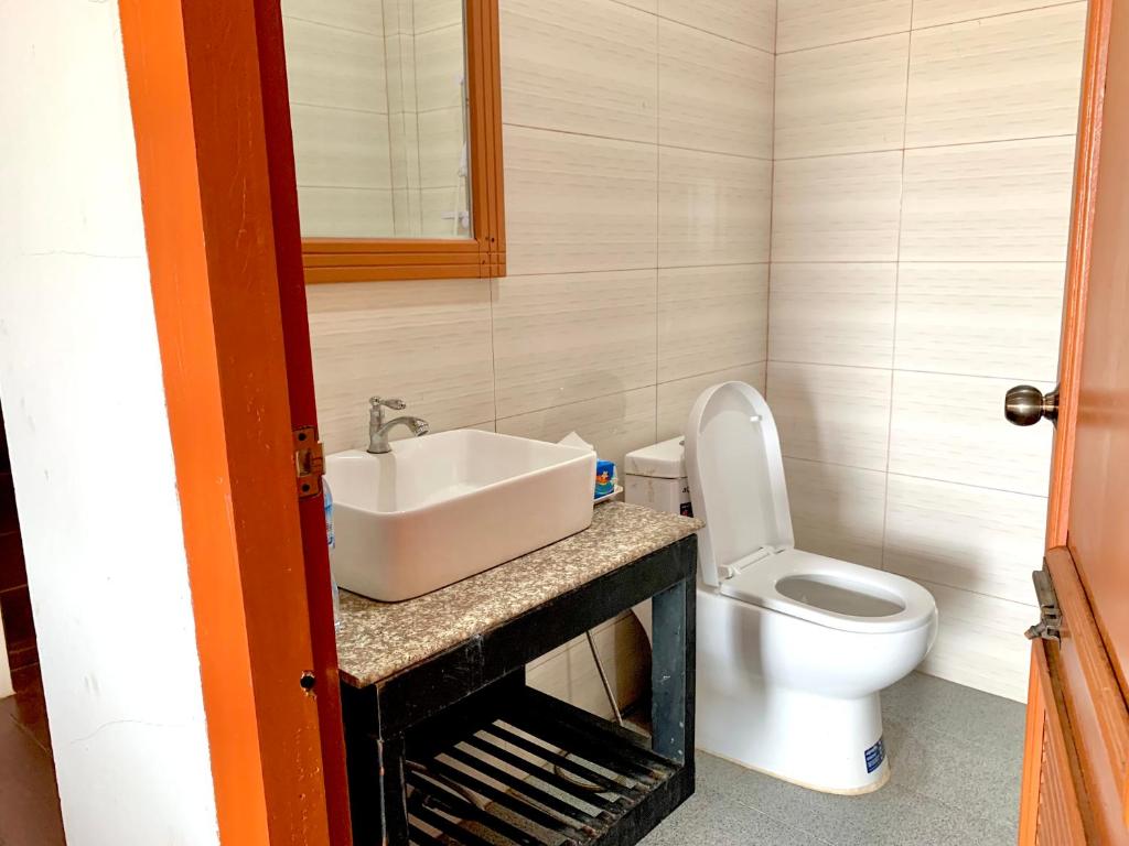 Nakasang Paradise Hotel photo 4