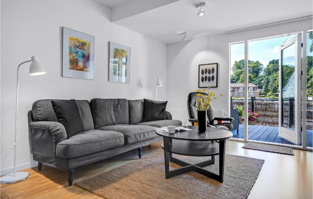 Amazing Apartment In Helsingr With 1 Bedrooms And Wifi photo 3