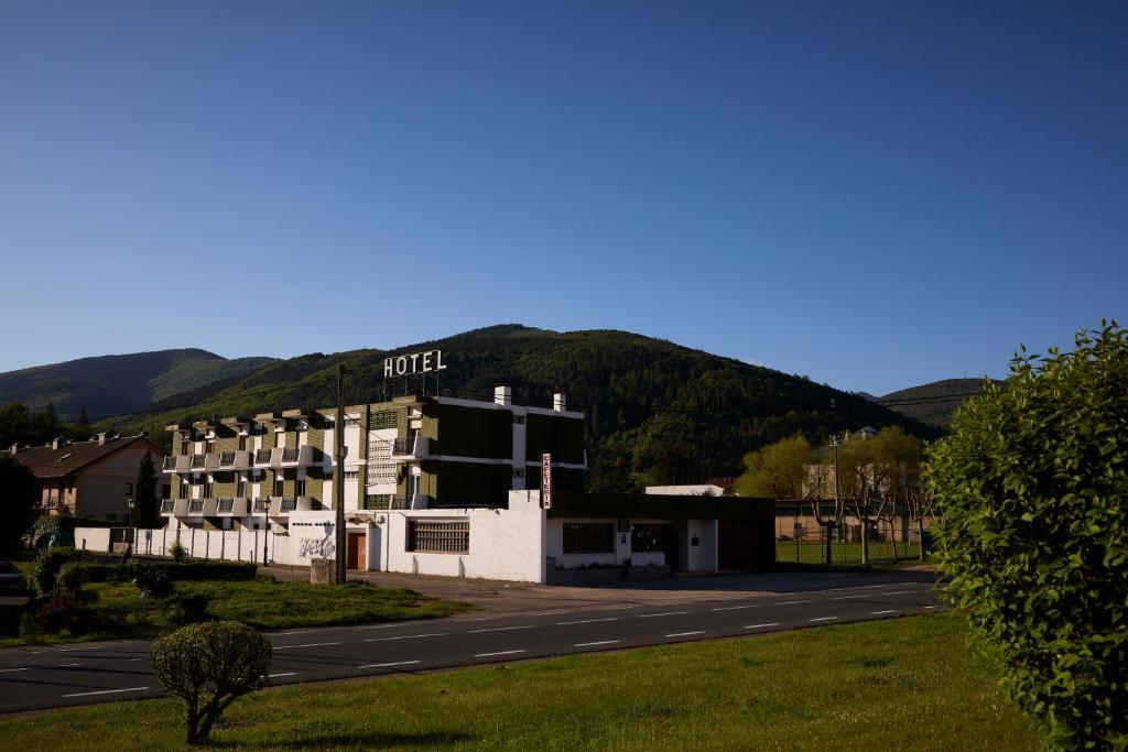 Hotel del Trueno photo 1