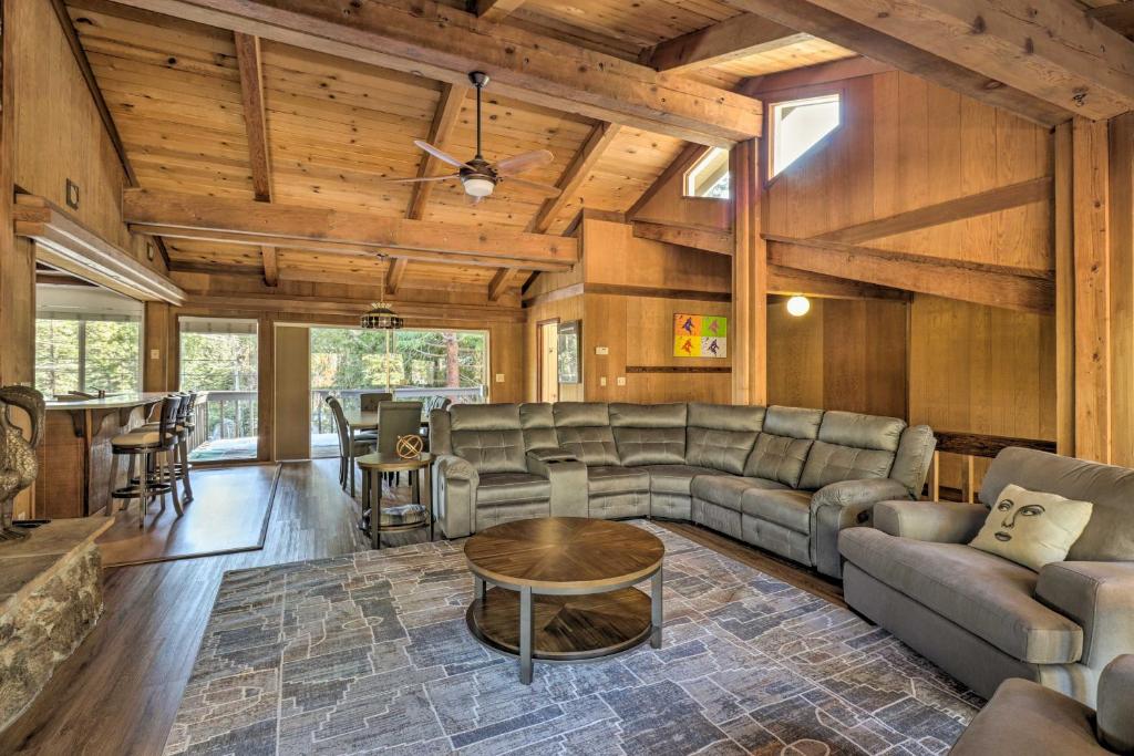 Tahoe City Home with Deck - 1 Mi to Beach and Marina! photo 1