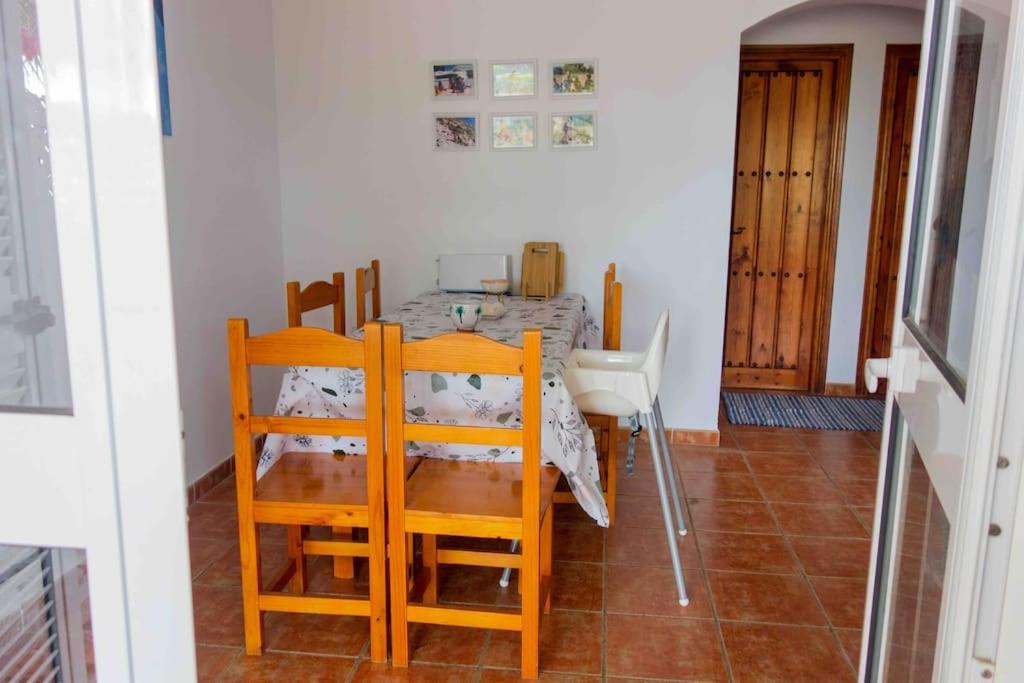 Three bedroom house by the sea photo 4