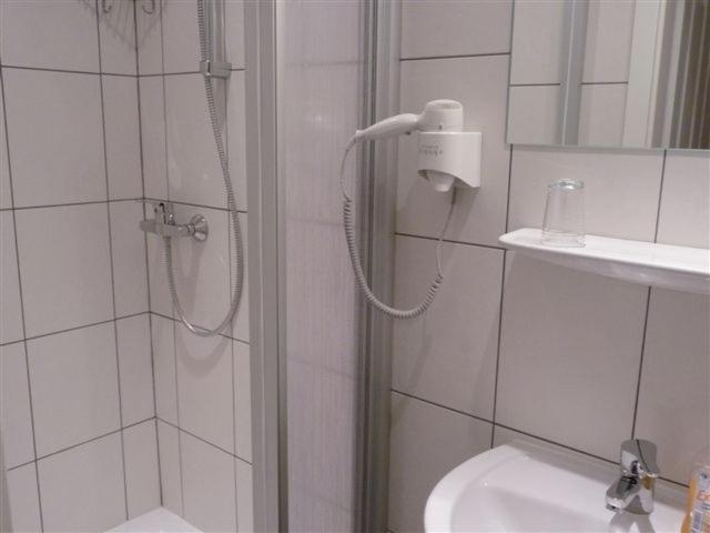 Четырехместный (Четырехместный номер), Hotel-Pension Rheingold am Kurfürstendamm