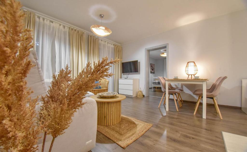 Apartamenty na Wyspie - Villa Park - Parking photo 3