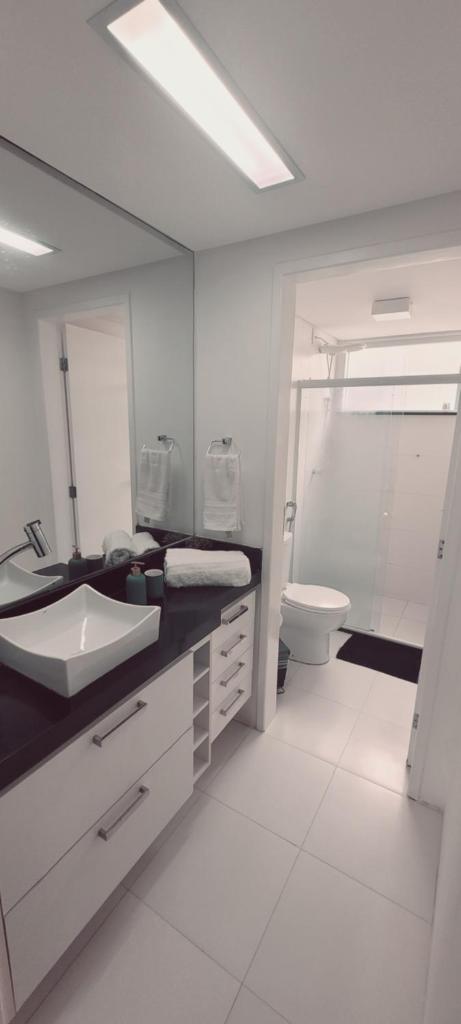 Fantástica casa 4 quartos próxima a praia em condomínio fechado ! photo 3