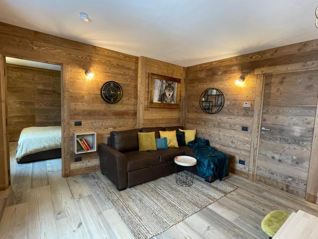 Newly rennovated one bed in centre of Sauze d'Oulx