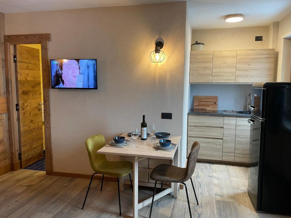 Newly rennovated one bed in centre of Sauze d'Oulx photo 4