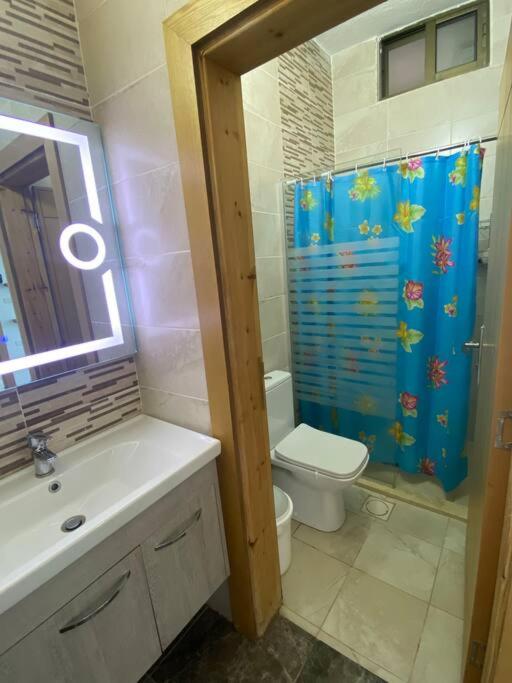 Aqua Blue Villa-Dead Sea, Jordan photo 3