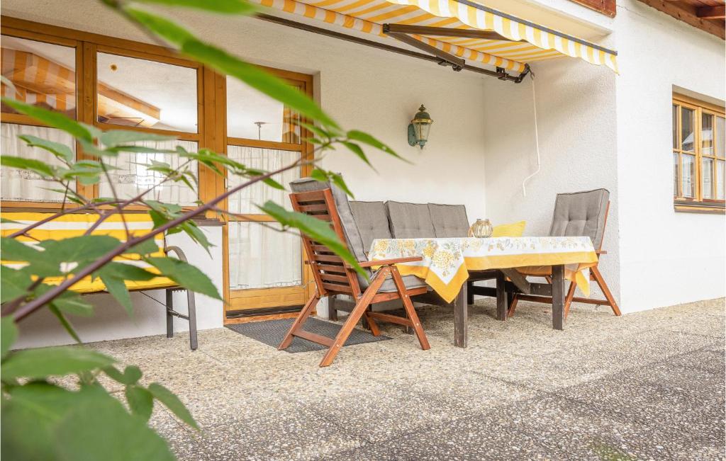 Awesome Apartment In Neustift Im Stubaital With Wifi And 3 Bedrooms photo 1