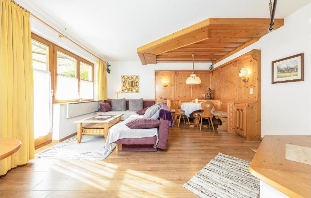 Awesome Apartment In Neustift Im Stubaital With Wifi And 3 Bedrooms photo 3