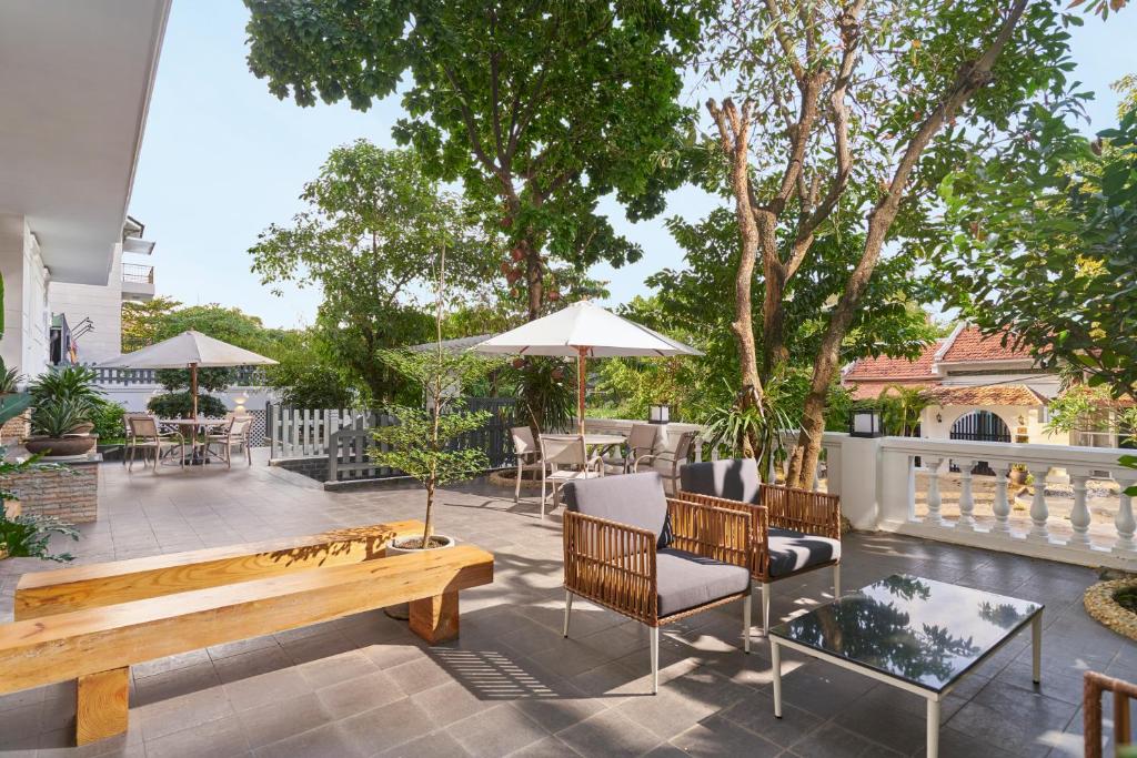 M Village Nguyễn Văn Hưởng