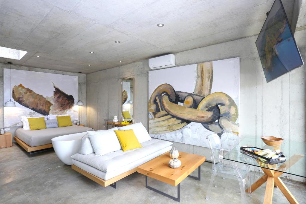 Marnos Luxury Villas photo 3