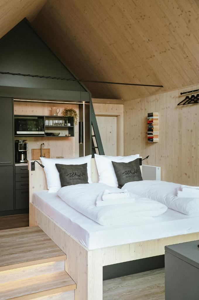 Wiesenglück Tiny House Hotel photo 2