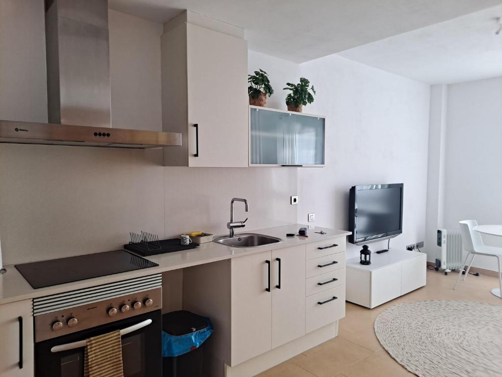 Precioso loft al lado Parc Vallparadís by Lofties photo 4