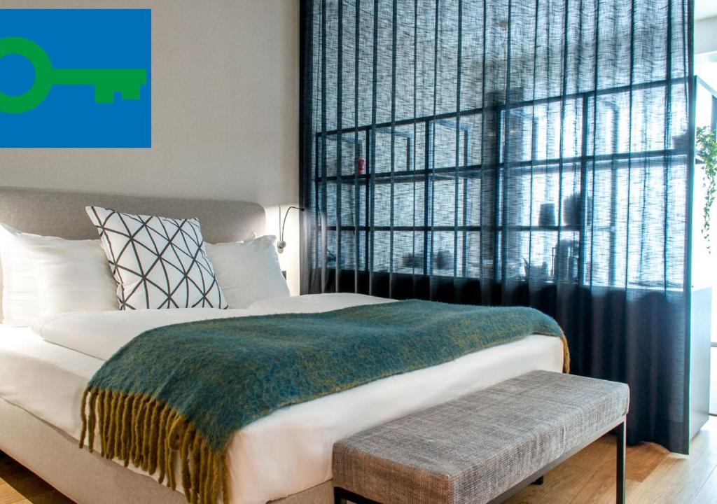 PREMIER SUITES Antwerp photo 2