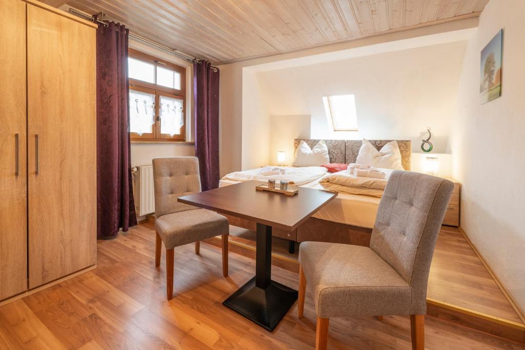Landhotel Gasthof Stern photo 3