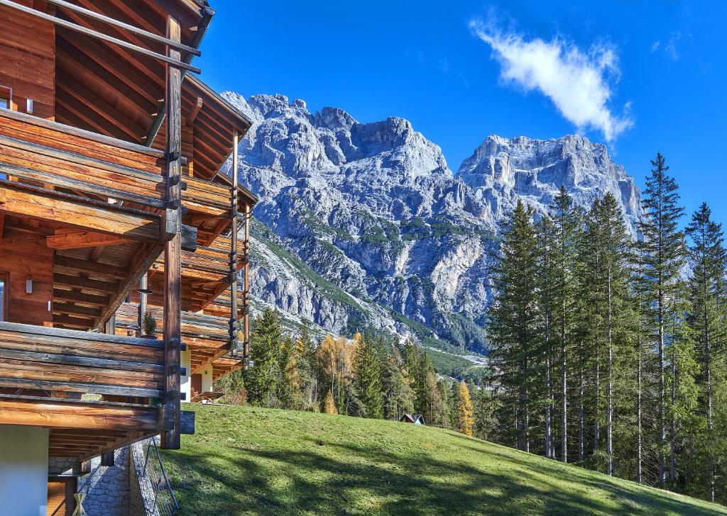 The Wooden House Cortina photo 2