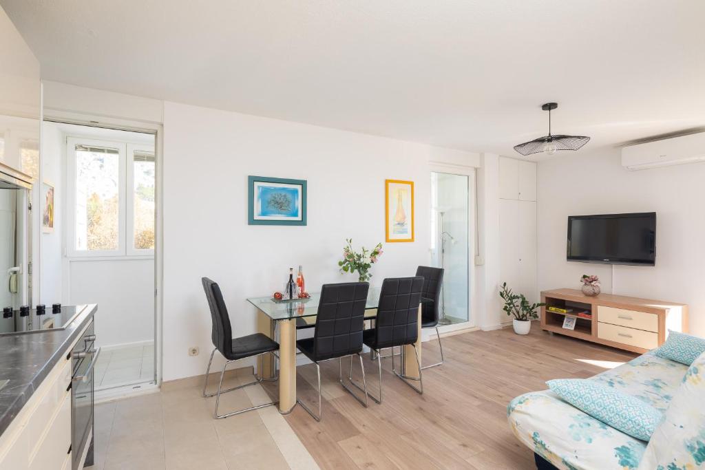 Bounty Apartment photo 3