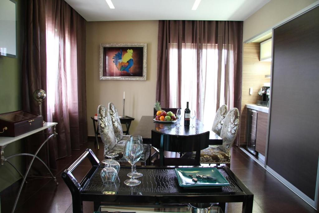 Апартаменты (Улучшенные апартаменты с 1 спальней), Andromeda Suites
