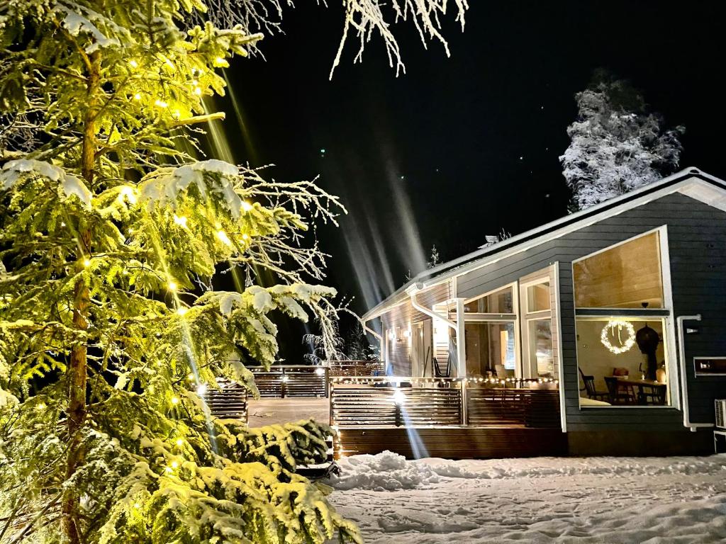 Villa Laidike with sauna/fireplace, 80 km Helsinki photo 1
