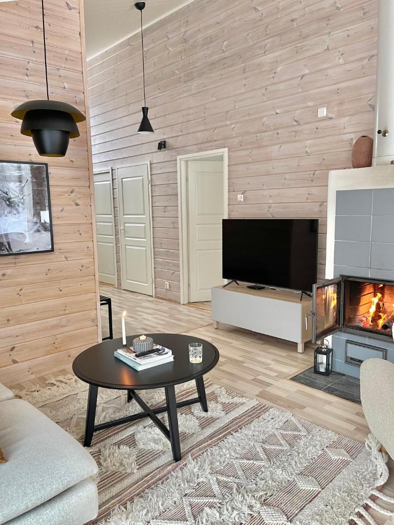 Villa Laidike with sauna/fireplace, 80 km Helsinki photo 2