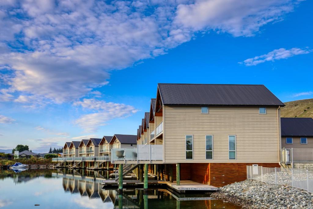 Marsden Lake Resort Central Otago photo 4