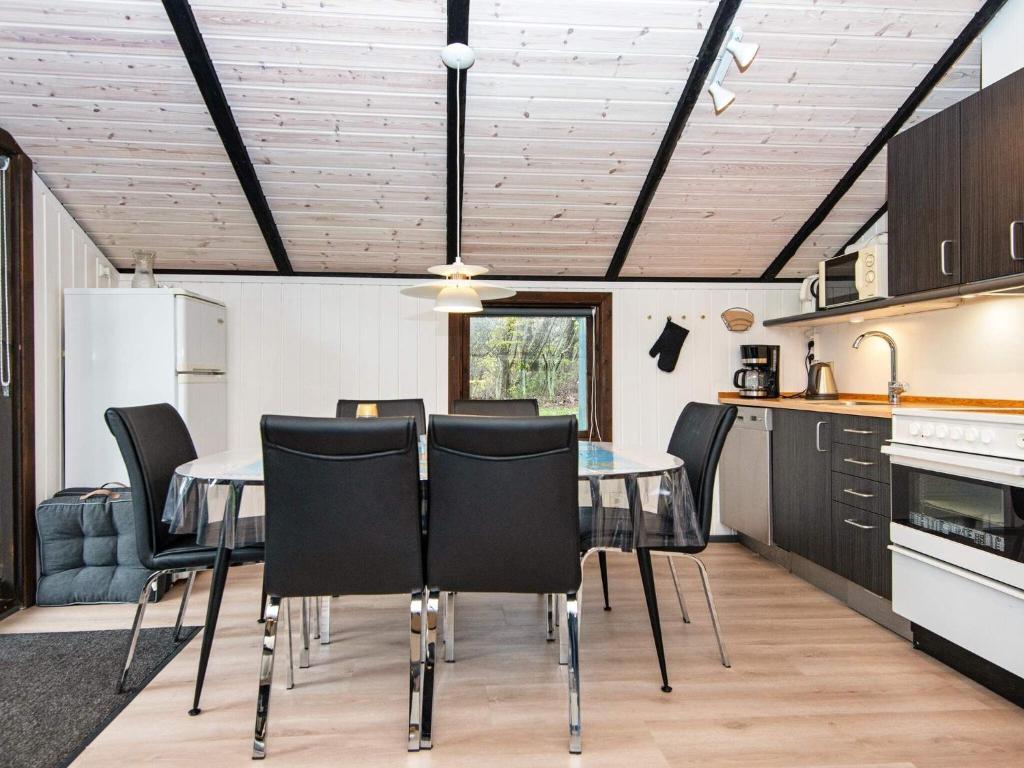 Holiday home Oksbøl LXXVIII photo 4