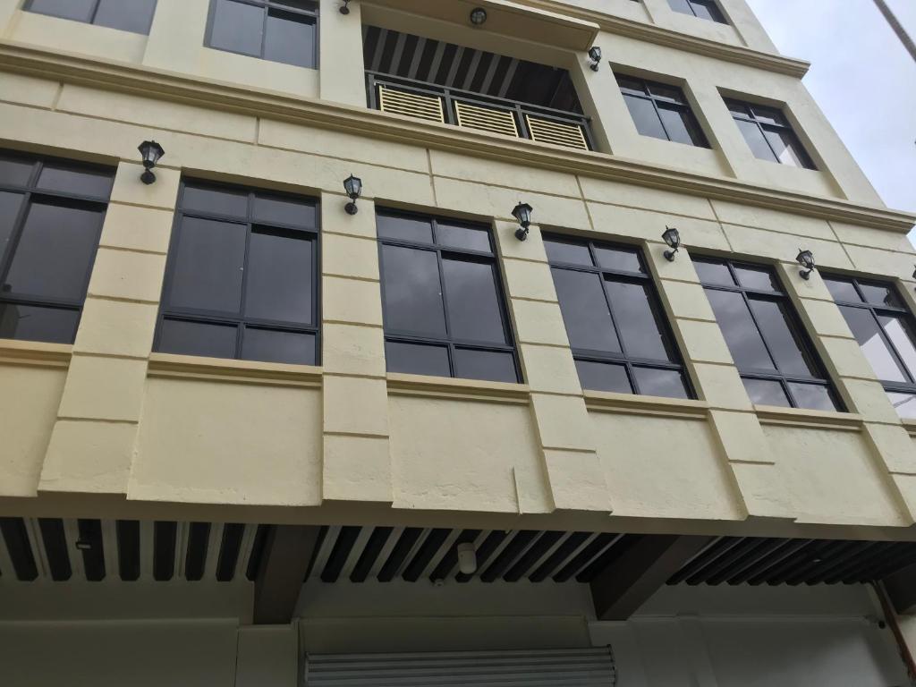 THE-SOMERSET INN & RESTAURANT, Badiangan
