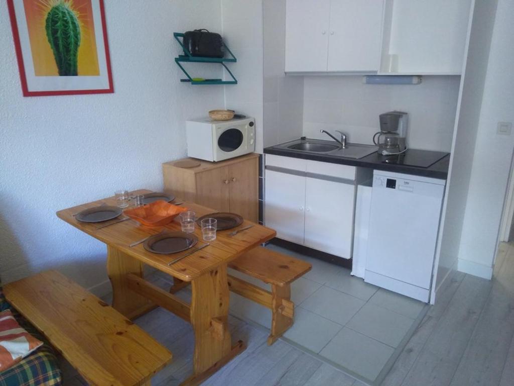 Studio Orcières Merlette, 1 pièce, 4 personnes - FR-1-262-83 photo 3