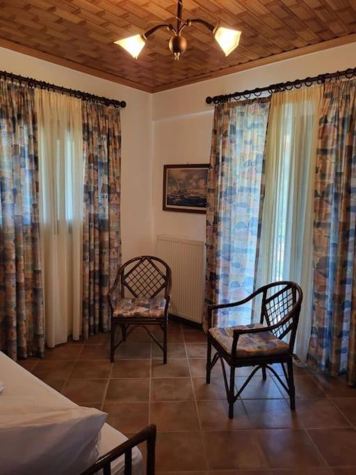 Παραδοσιακό Αρχοντικό με Τζάκι photo 3